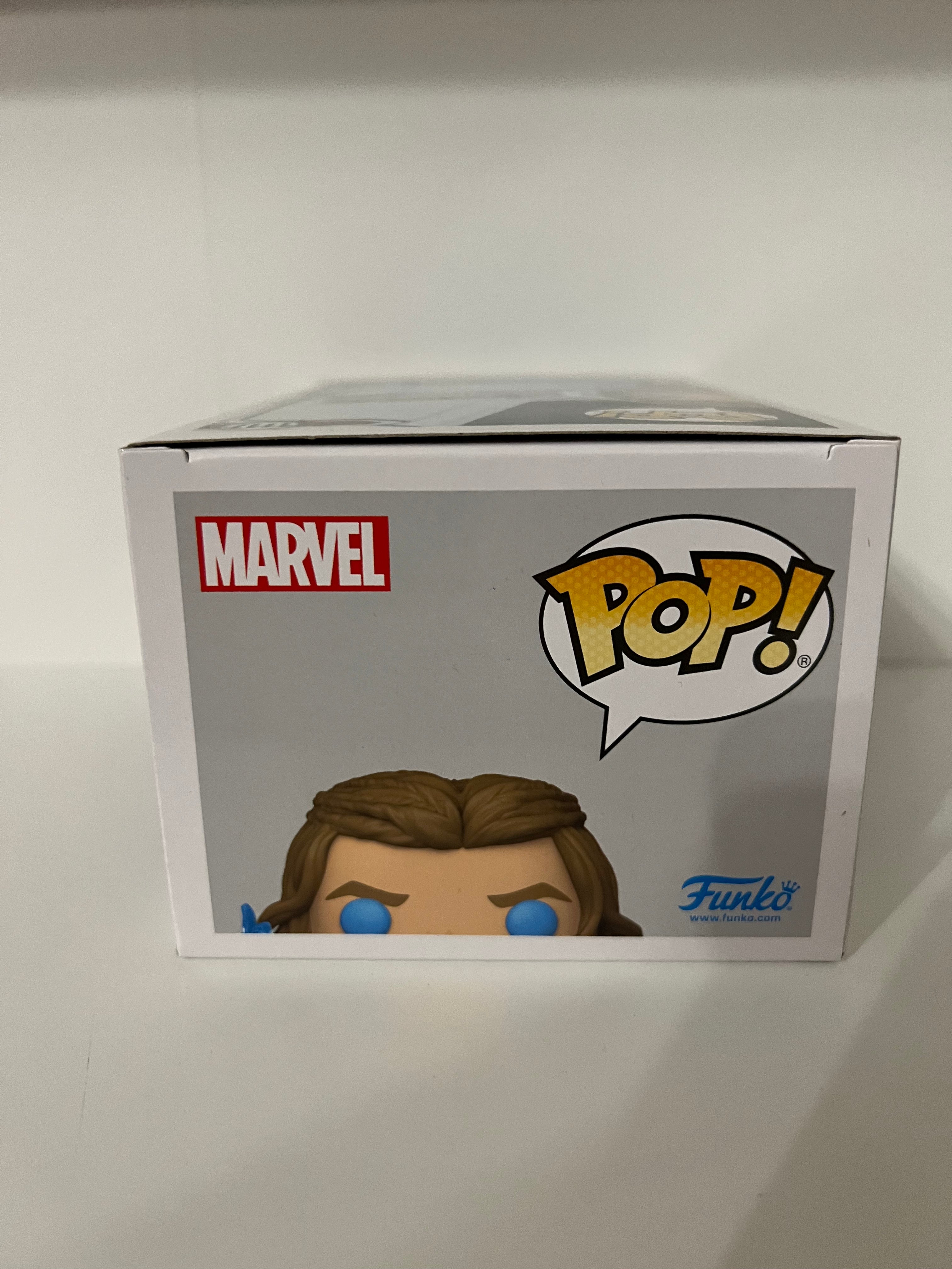 #1117  Thor Glow Chase - Avengers Endgame Discount